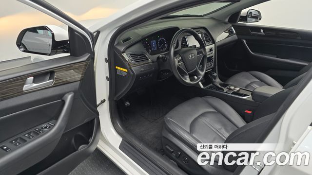 Hyundai Sonata 2015 — photo 13