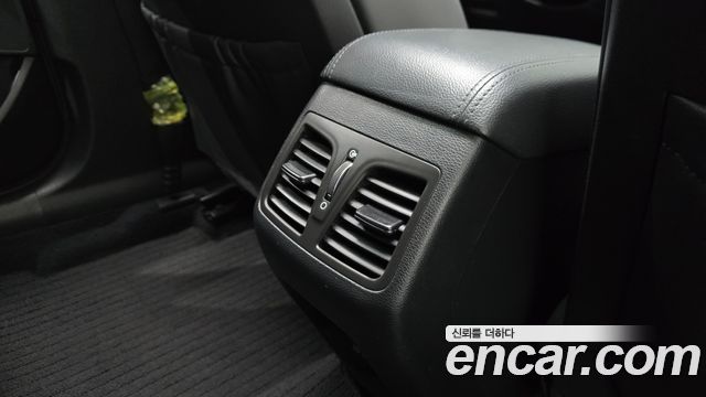 Hyundai Sonata 2015 — photo 30