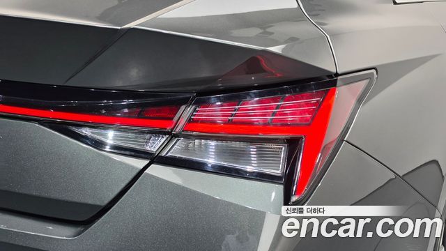 Hyundai AVANTE 2021 — photo 9