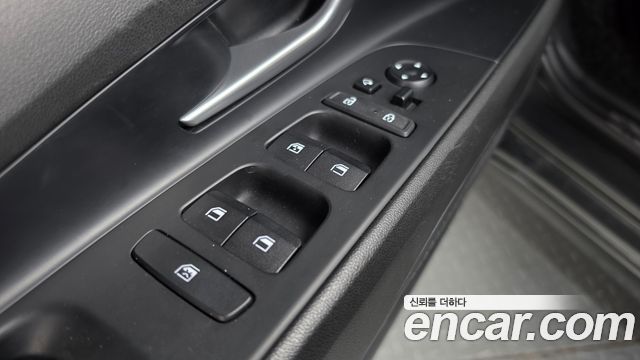 Hyundai AVANTE 2021 — photo 30