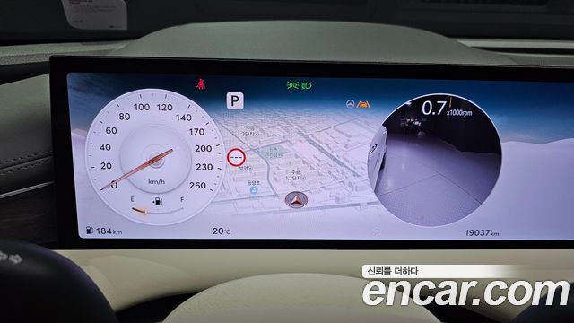 Genesis G80 2025 — photo 8