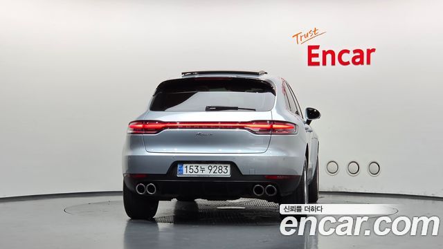 Porsche Macan 2019 — photo 4