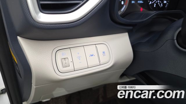Hyundai Venue 2020 — photo 25