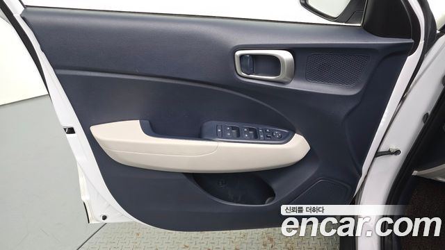 Hyundai Venue 2020 — photo 14