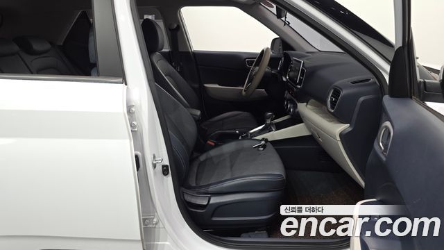 Hyundai Venue 2020 — photo 16