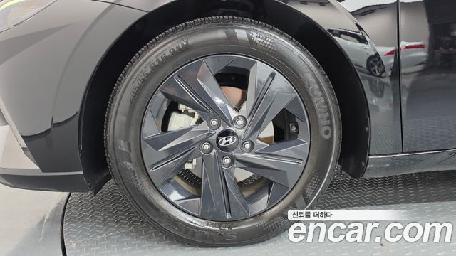 Hyundai AVANTE 2023 — photo 5