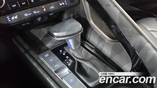 Hyundai AVANTE 2023 — photo 12