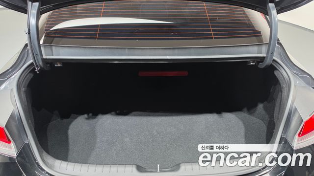 Hyundai AVANTE 2023 — photo 22