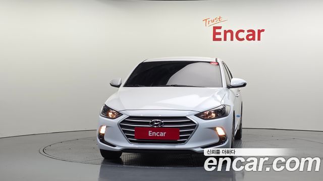 Hyundai AVANTE 2017 — photo 3