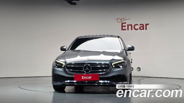 Mercedes-Benz E-Class 2021 — photo 3