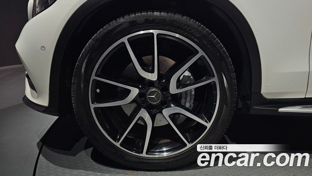 Mercedes-Benz GLC-Class 2018 — photo 5