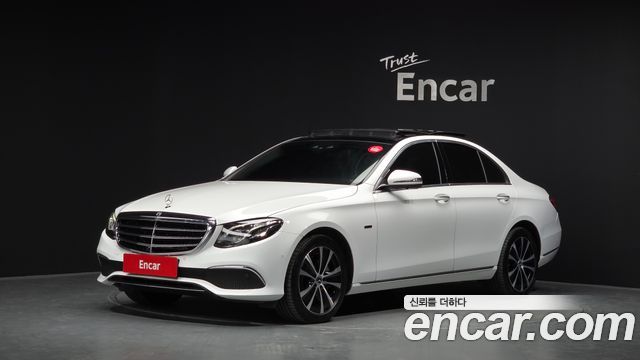 Mercedes-Benz E-Class 2019 — photo 1