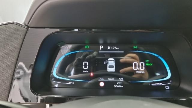 Hyundai AVANTE 2025 — photo 8