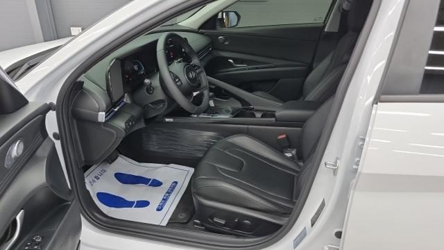 Hyundai AVANTE 2025 — photo 10