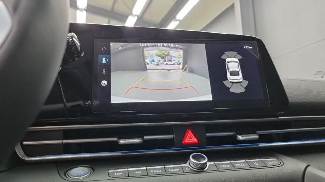 Hyundai AVANTE 2025 — photo 15
