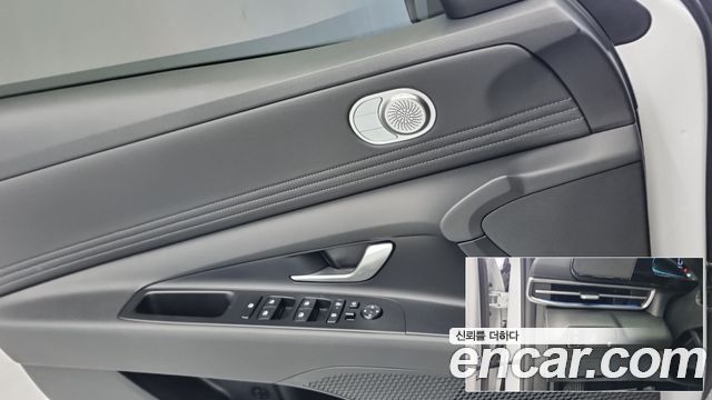 Hyundai AVANTE 2025 — photo 17