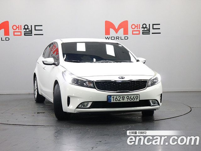 Kia K3 2016 — photo 3