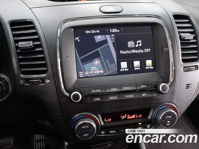 Kia K3 2016 — photo 7