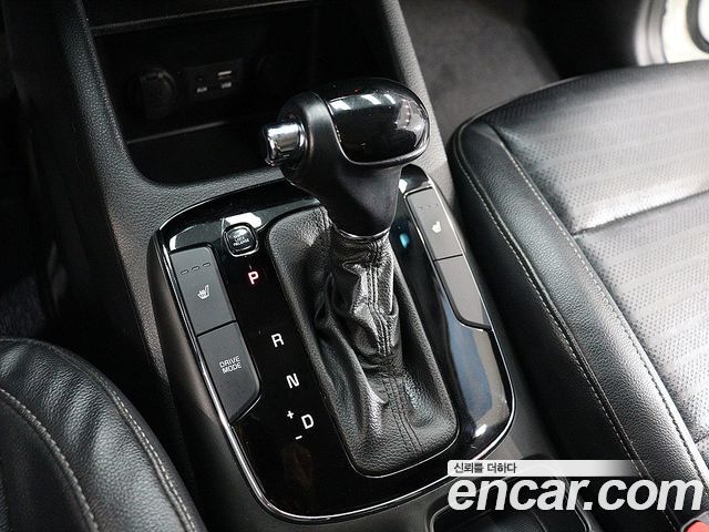 Kia K3 2016 — photo 10