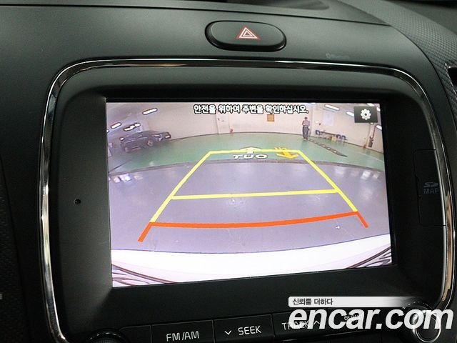 Kia K3 2016 — photo 12
