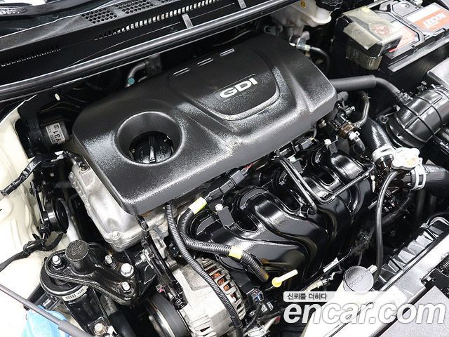 Kia K3 2016 — photo 19