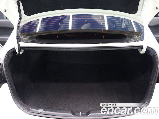 Kia K3 2016 — photo 20