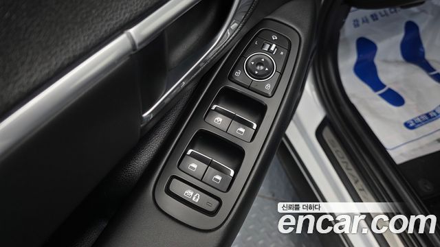 Hyundai Sonata 2020 — photo 12