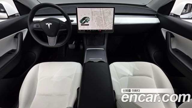 Tesla Model Y 2021 — photo 10