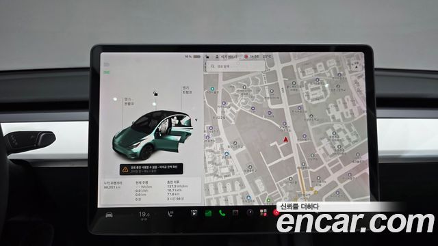 Tesla Model Y 2021 — photo 20