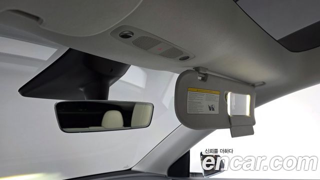 Tesla Model Y 2021 — photo 31