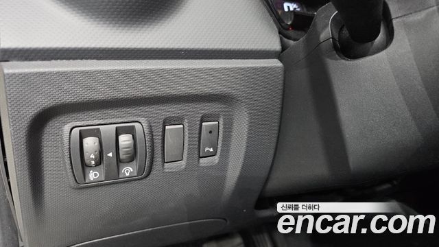 Renault Korea QM3 2014 — photo 20