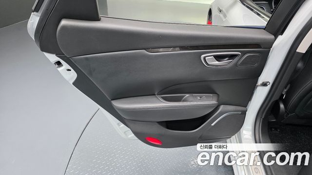 Renault Korea SM6 2019 — photo 15