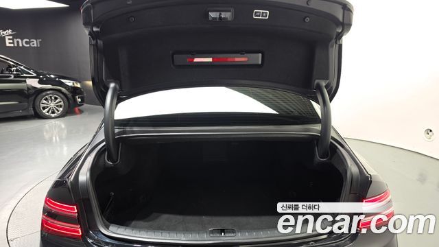 Genesis G80 2023 — photo 26