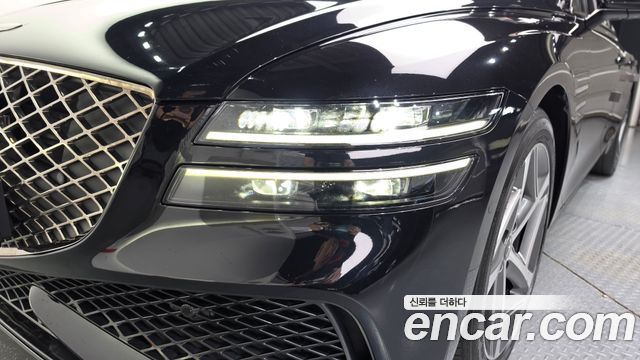 Genesis G80 2023 — photo 8