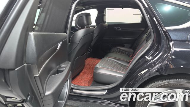 Genesis G80 2023 — photo 16