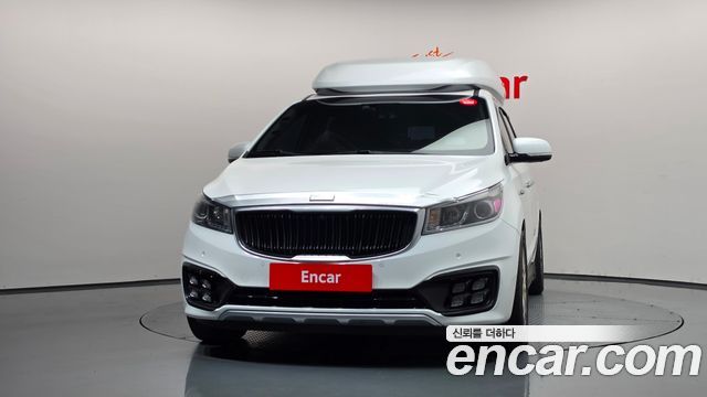 Kia Canival 2016 — photo 3