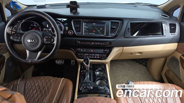 Kia Canival 2016 — photo 7