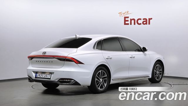 Hyundai Grandeur 2022 — photo 2