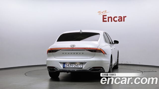 Hyundai Grandeur 2022 — photo 4