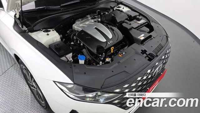 Hyundai Grandeur 2022 — photo 6