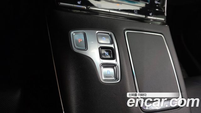 Hyundai Grandeur 2022 — photo 12