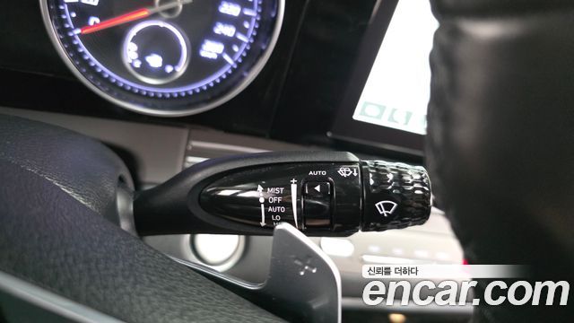 Hyundai Grandeur 2022 — photo 27
