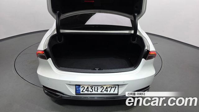 Hyundai Grandeur 2022 — photo 31