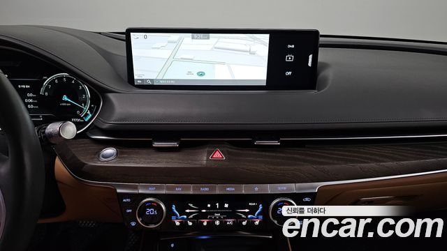 Genesis G80 2022 — photo 13
