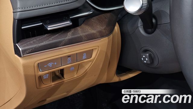Genesis G80 2022 — photo 18