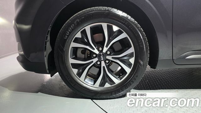 Kia Canival 2022 — photo 5
