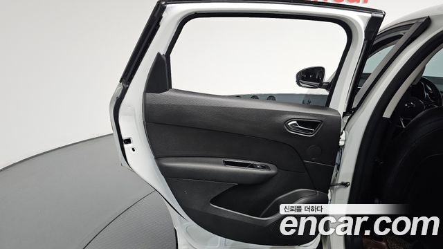 Renault Korea XM3 2020 — photo 15