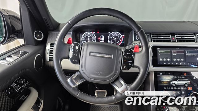 Land Rover Range Rover 2019 — photo 13