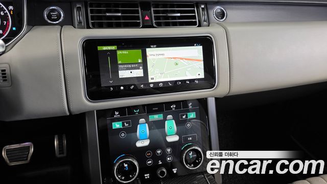 Land Rover Range Rover 2019 — photo 14