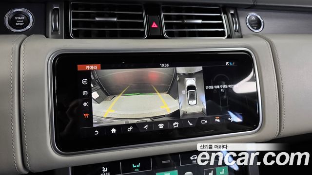Land Rover Range Rover 2019 — photo 15